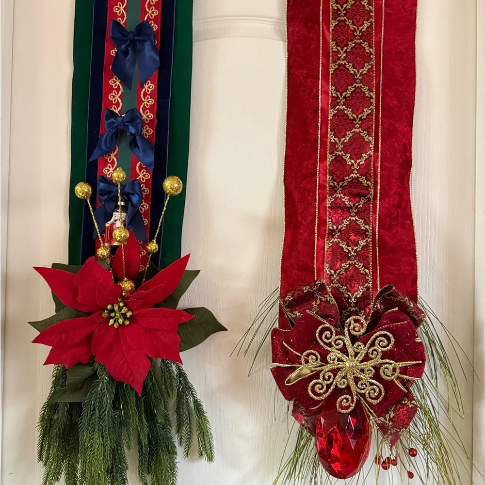 Festive over the door sided double hang holiday door decor wreath military style